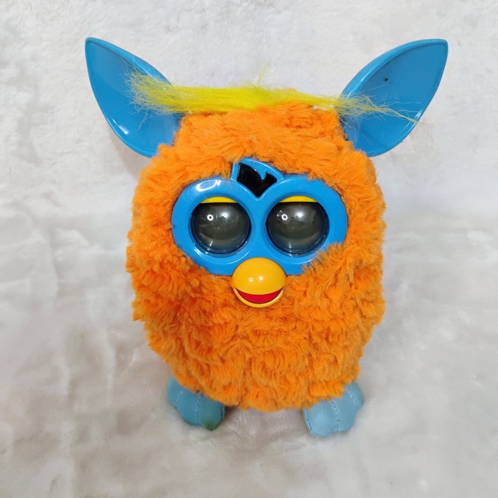 Hasbro Furby Boom Orangutan 2012 Interactive Electronic Plush Toy Orange Works O